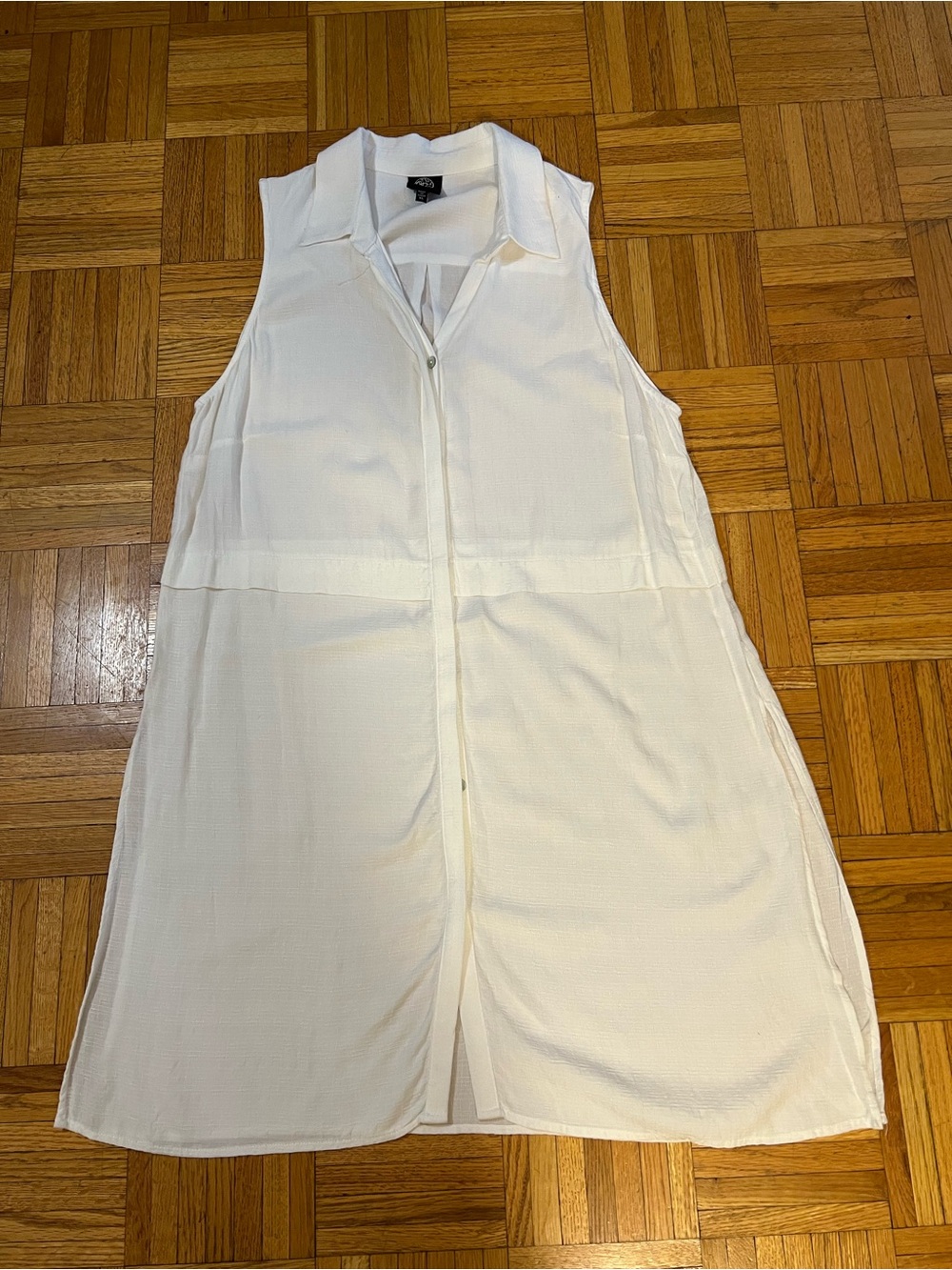 Versatile in bobeau White Sleeveless Collared Swim Coverup or Dress XL